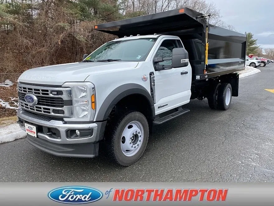 2024 Ford F-550 XL photo 1