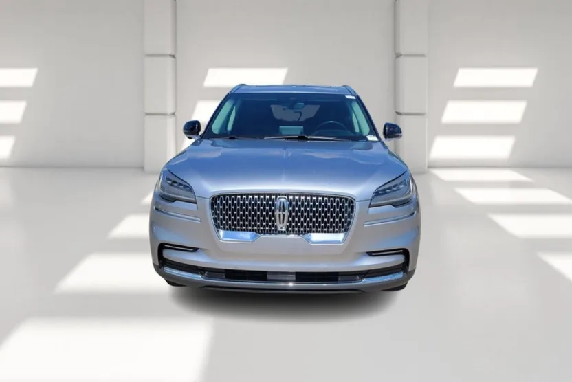 2023 Lincoln Aviator Reserve photo 1
