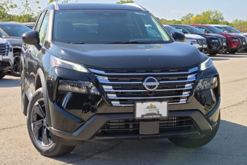 2026 Nissan Rogue SV photo 1