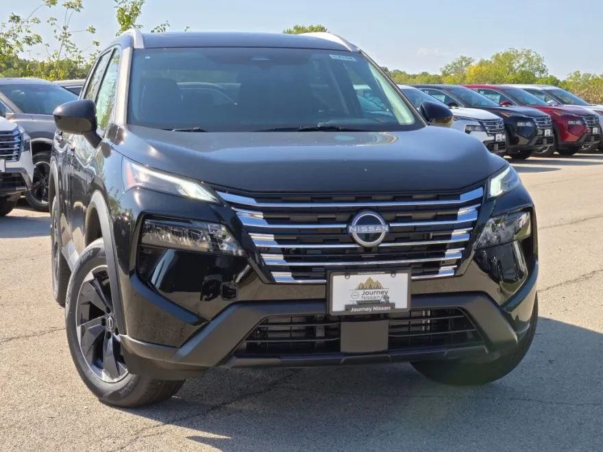 2026 Nissan Rogue SV photo 1