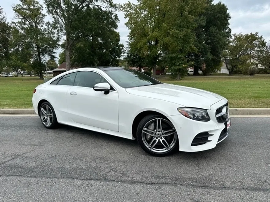 2019 Mercedes Benz E 450 4MATIC Coupe photo 1