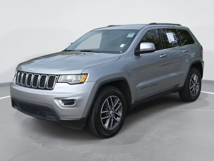 2018 Jeep Grand Cherokee Laredo E photo 1