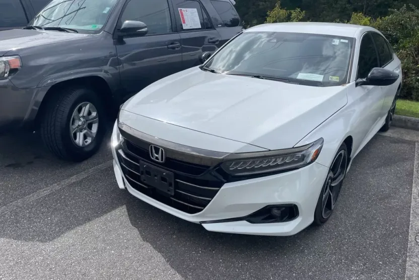2021 Honda Accord Sport photo 1