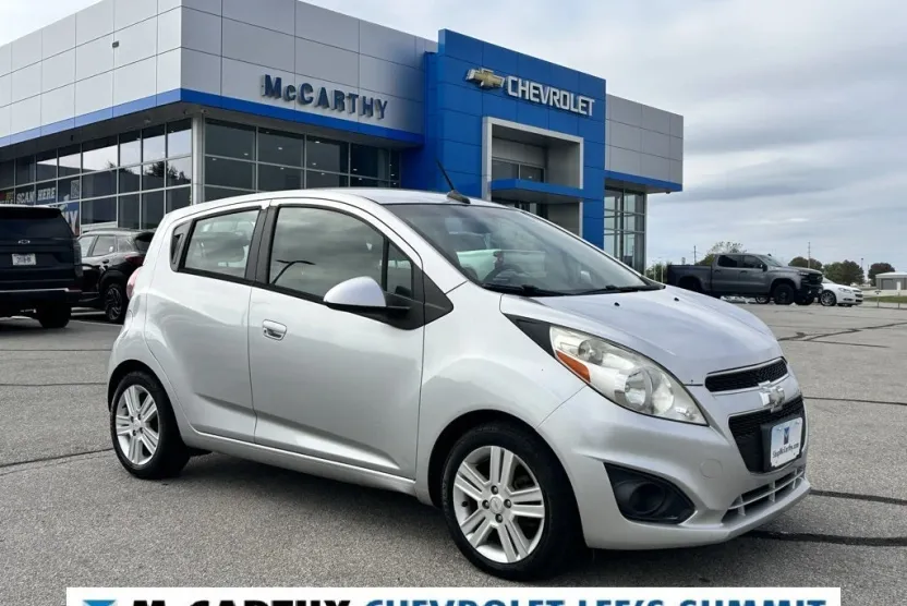 2014 Chevrolet Spark 1LT photo 1