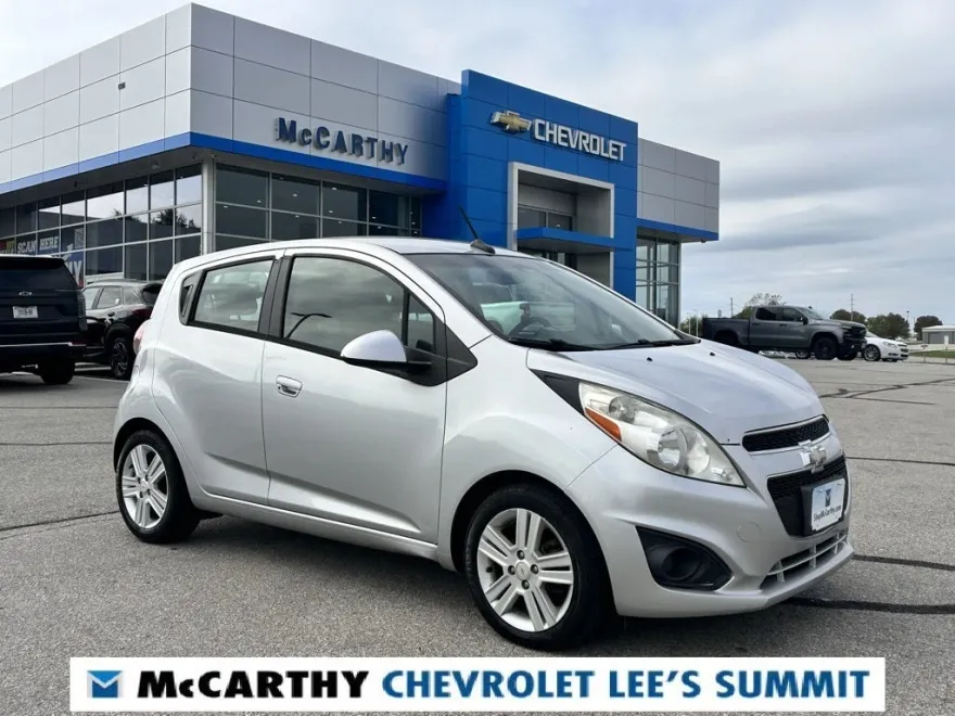 2014 Chevrolet Spark 1LT photo 1