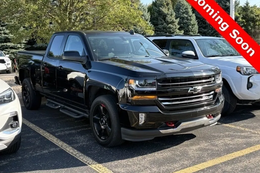 2019 Chevrolet Silverado 1500 LT photo 1