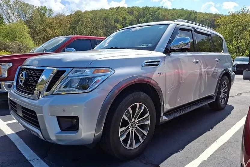 2018 Nissan Armada SL photo 1