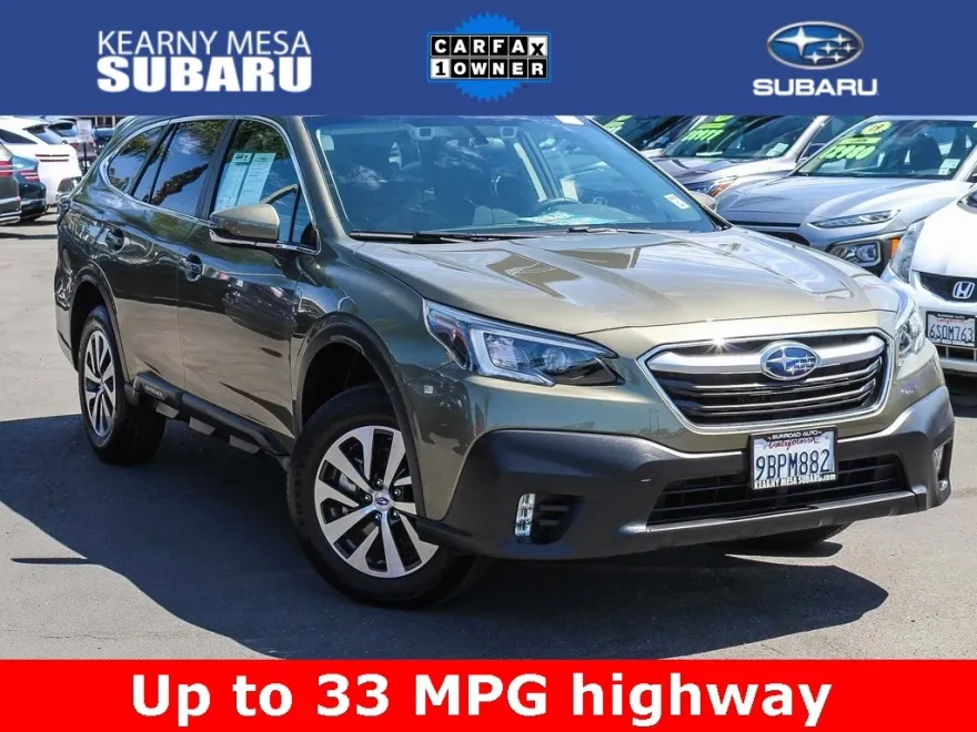 2022 Subaru Outback Premium photo 1