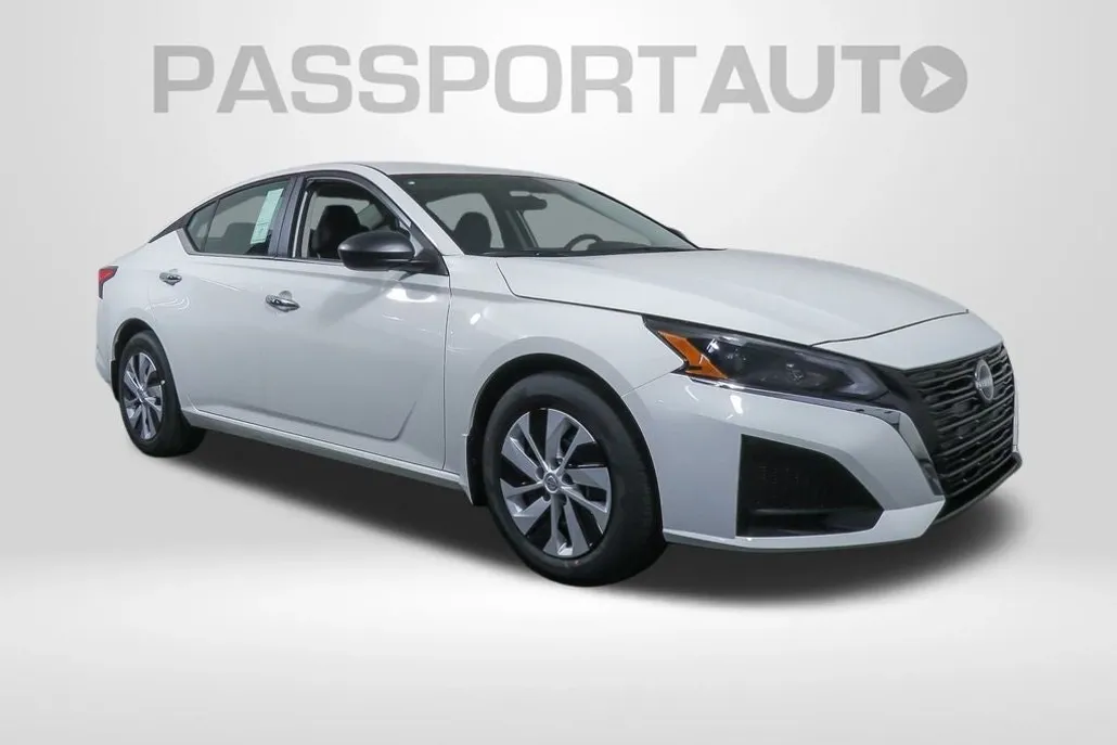 2025 Nissan Altima 2.5 S photo 1