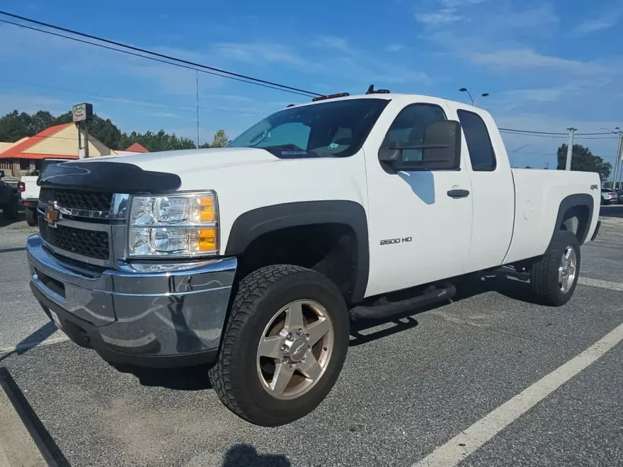 2013 Chevrolet Silverado 2500HD photo 1