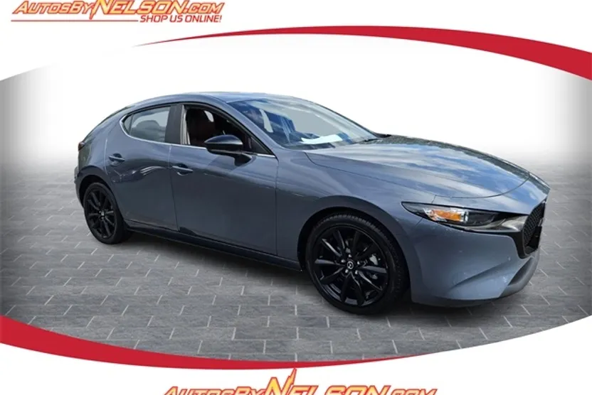 2024 Mazda Mazda3 2.5 s Carbon photo 1