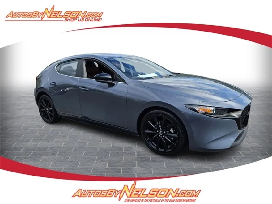 2024 Mazda Mazda3 2.5 s Carbon photo 1