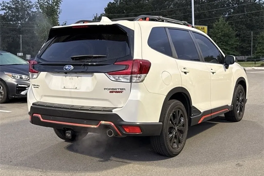2021 Subaru Forester Sport photo 1