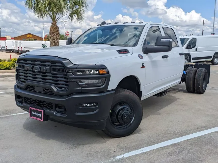 2026 Ram 3500 Tradesman photo 1