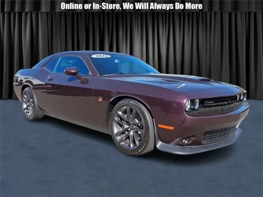 2022 Dodge Challenger R/T Scat Pack photo 1