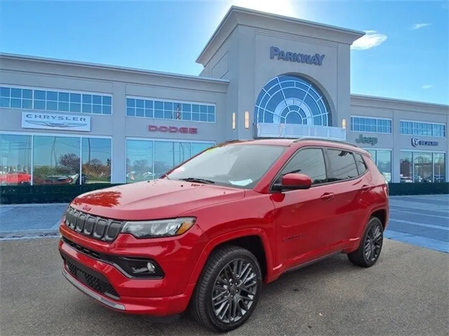2022 Jeep Compass Limited photo 1