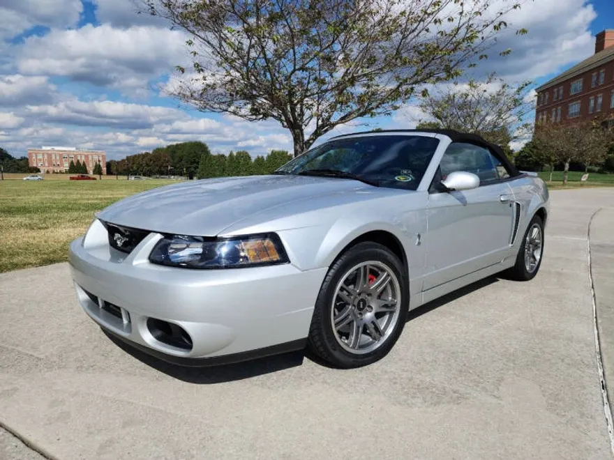 2003 Ford Mustang Cobra photo 1