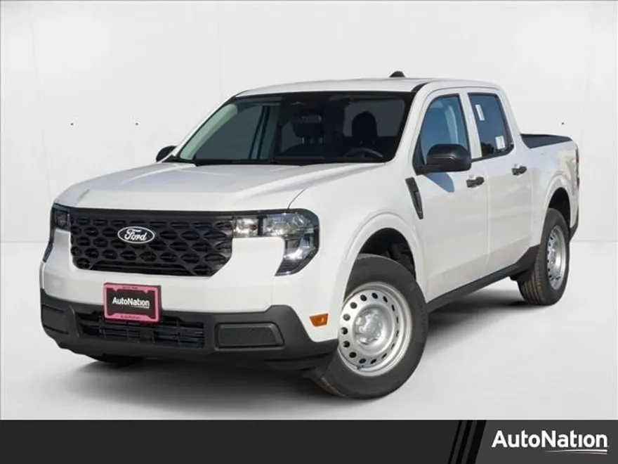 2025 Ford Maverick XL photo 1