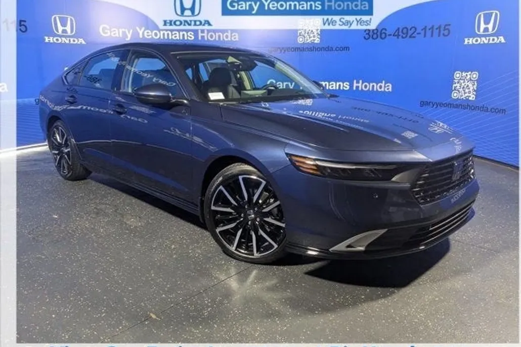 2025 Honda Accord Hybrid Touring photo 1