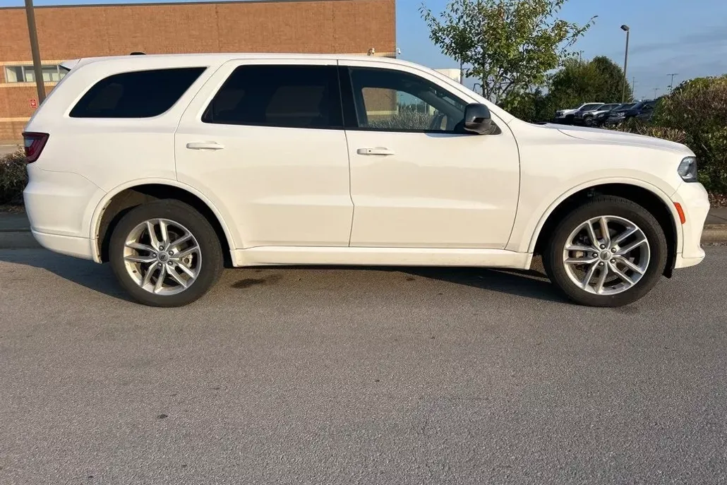 2023 Dodge Durango GT photo 1