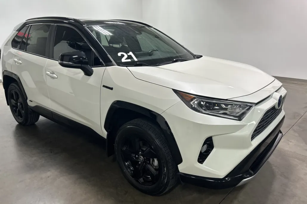2021 Toyota RAV4 Hybrid XSE photo 1