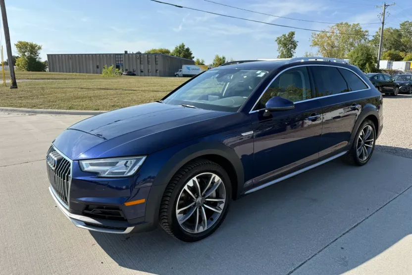 2019 Audi A4 Allroad 2.0T Premium Plus photo 1