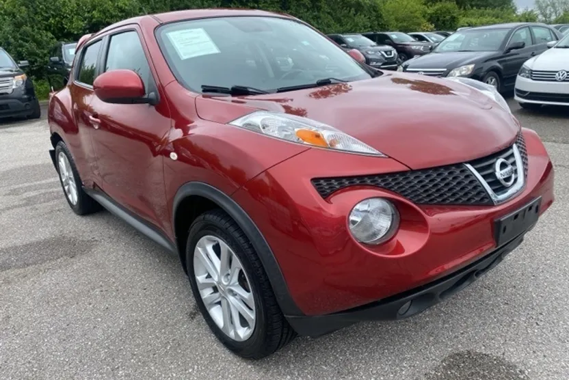 2014 Nissan Juke SL photo 1