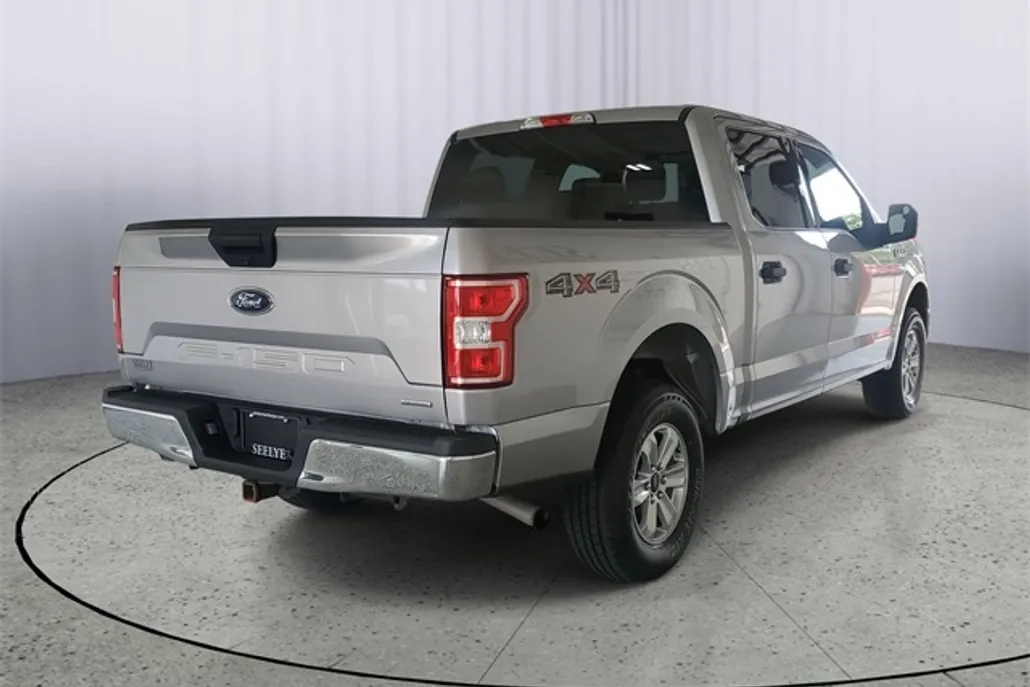 2020 Ford F-150 XLT photo 1