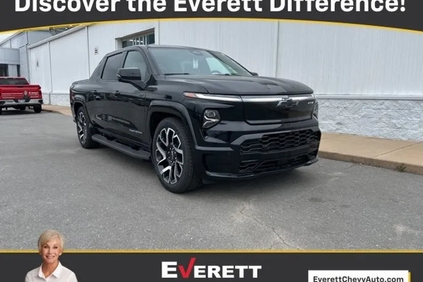 2024 Chevrolet Silverado EV RST photo 1