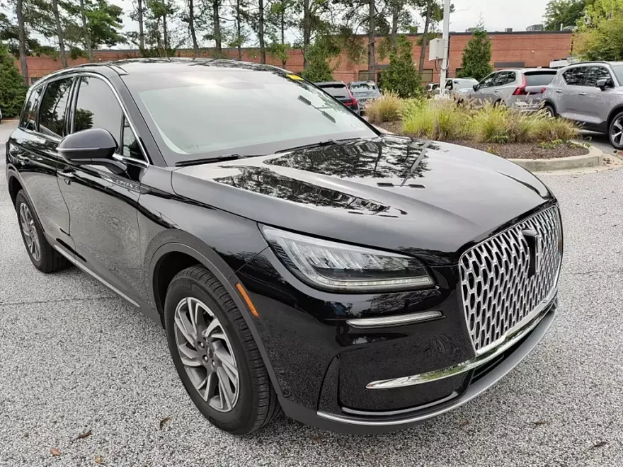 2023 Lincoln Corsair Standard photo 1