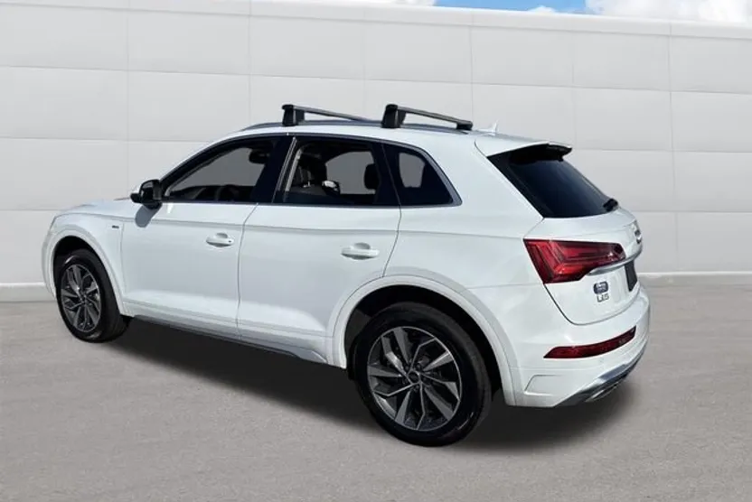 2024 Audi Q5 45 S line Premium photo 1