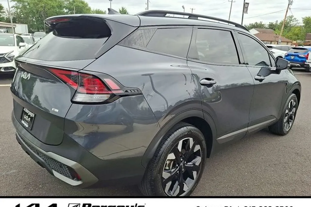 2023 Kia Sportage X-Line photo 1