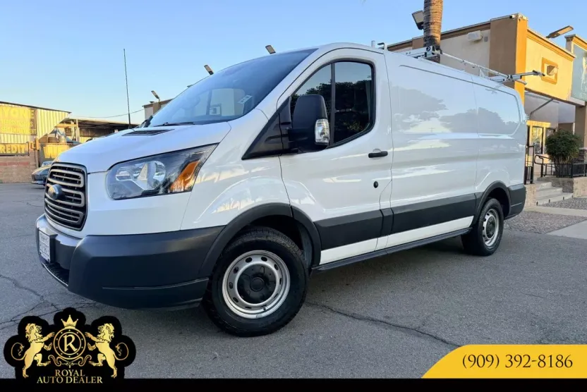 2018 Ford Transit Van photo 1