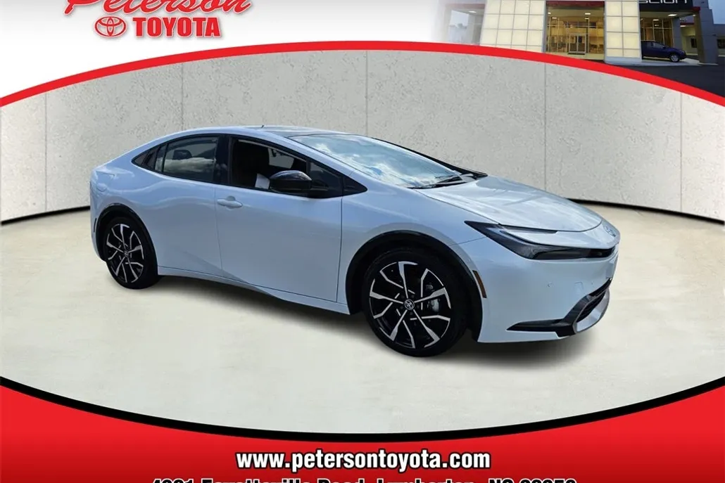 2025 Toyota Prius Plug-in Hybrid XSE Premium photo 1