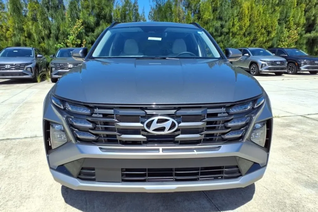 2026 Hyundai Tucson SEL photo 1