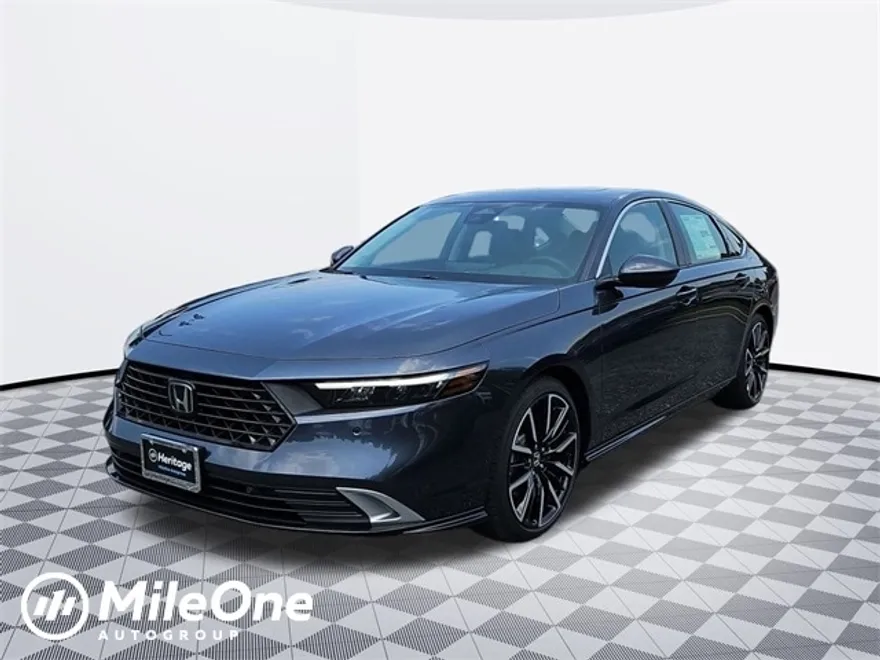 2025 Honda Accord Hybrid Touring photo 1