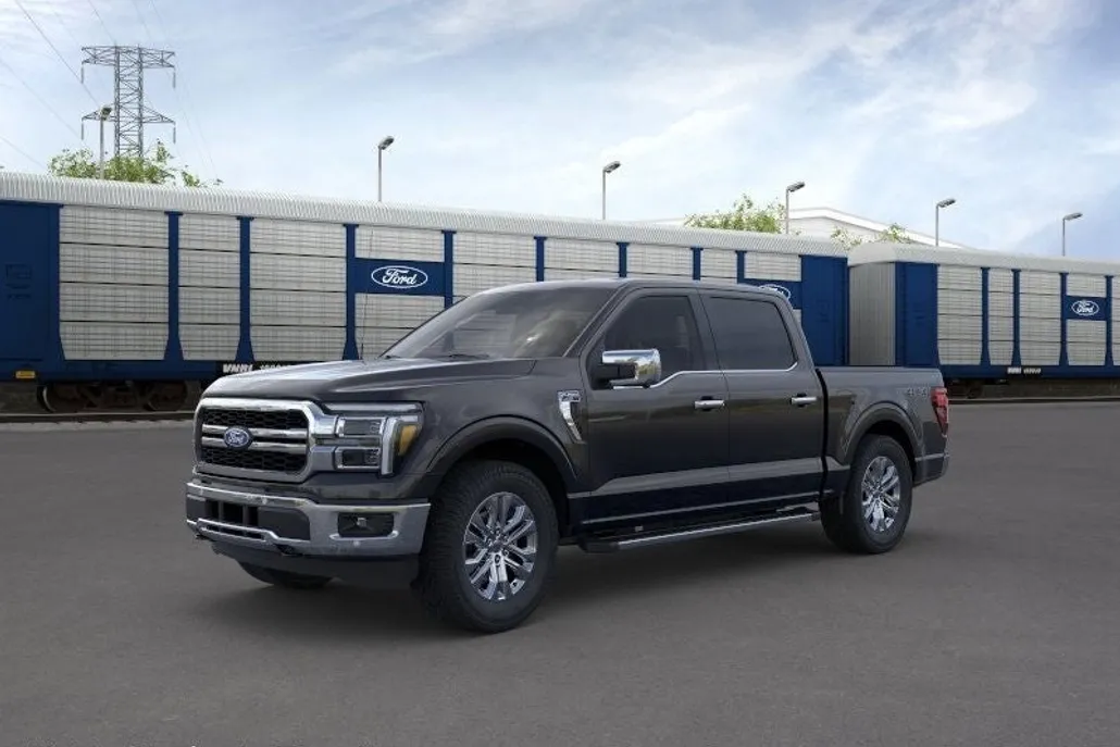 2025 Ford F-150 Lariat photo 1