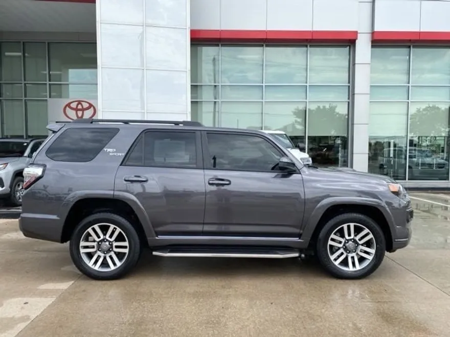 2022 Toyota 4Runner TRD Sport photo 1