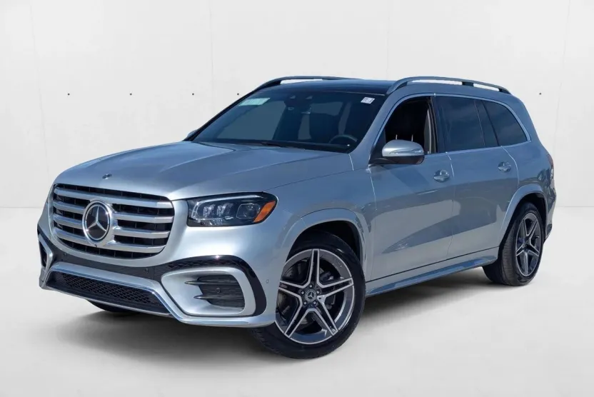 2025 Mercedes Benz GLS 450 4MATIC photo 1