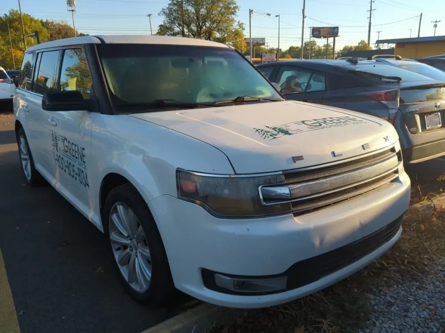 2014 Ford Flex SEL photo 1