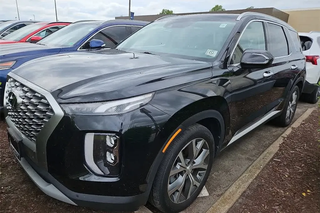 2022 Hyundai Palisade SEL photo 1