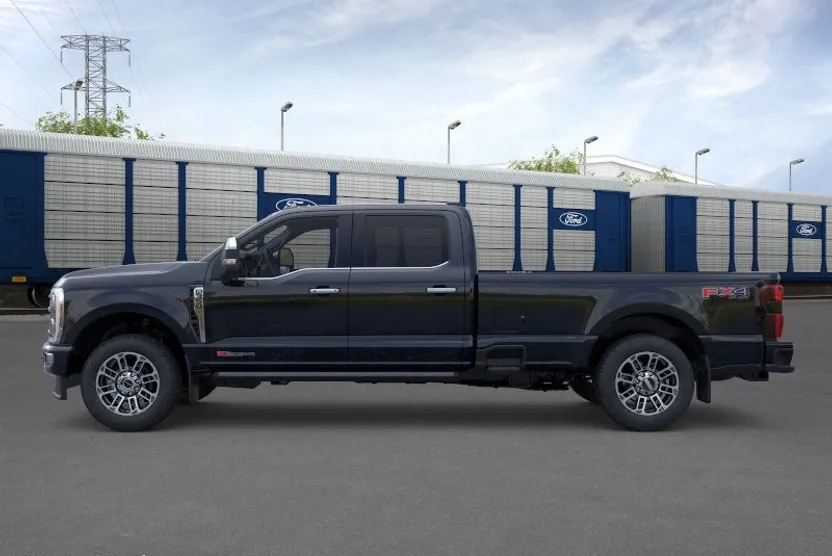2026 Ford F-350 Platinum photo 1