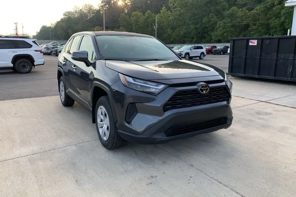 2025 Toyota RAV4 LE photo 1
