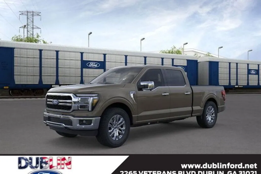 2025 Ford F-150 Lariat photo 1