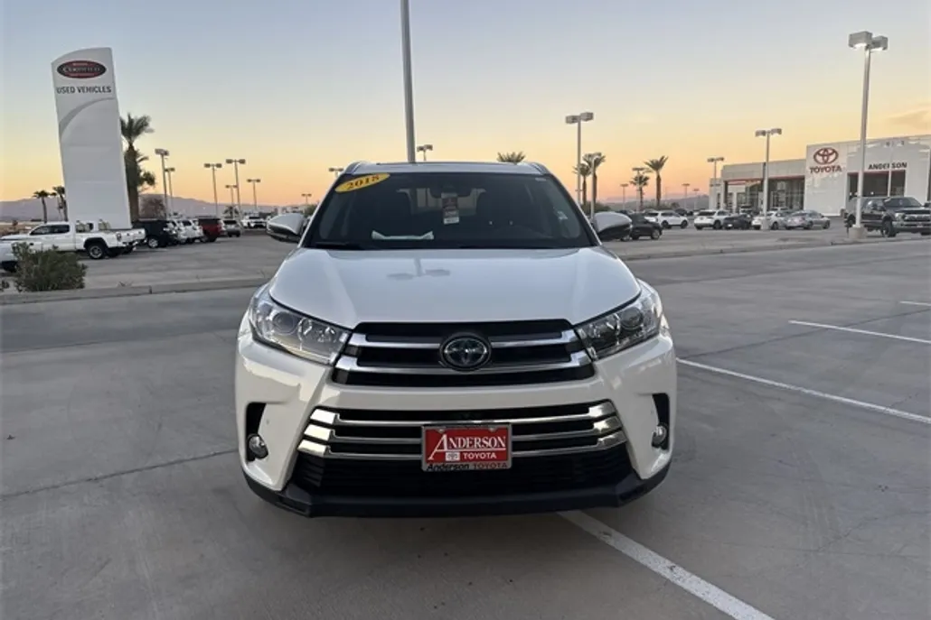2018 Toyota Highlander Hybrid Limited Platinum photo 1