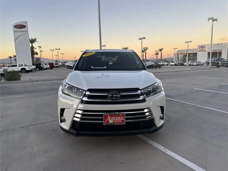 2018 Toyota Highlander Hybrid Limited Platinum photo 1