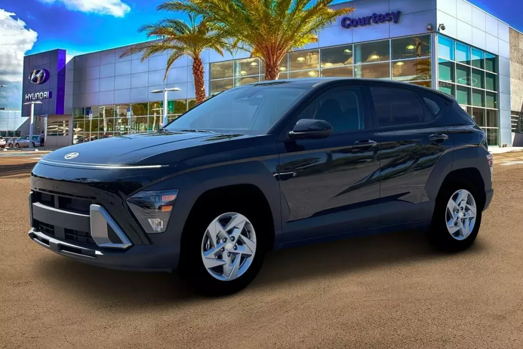 2026 Hyundai Kona SE photo 1