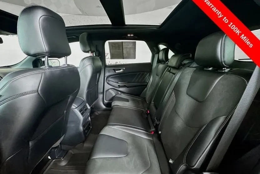 2021 Ford Edge ST photo 1