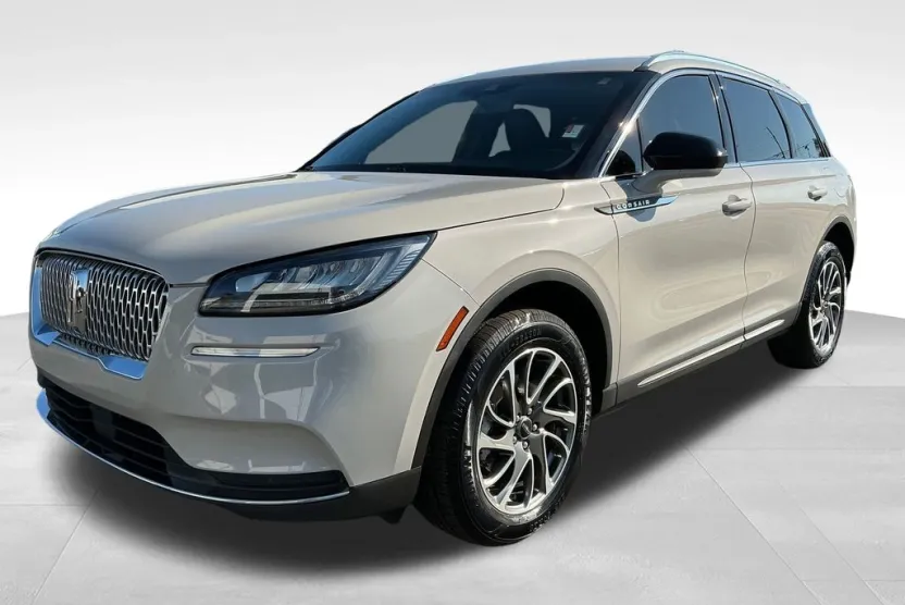 2022 Lincoln Corsair Standard photo 1