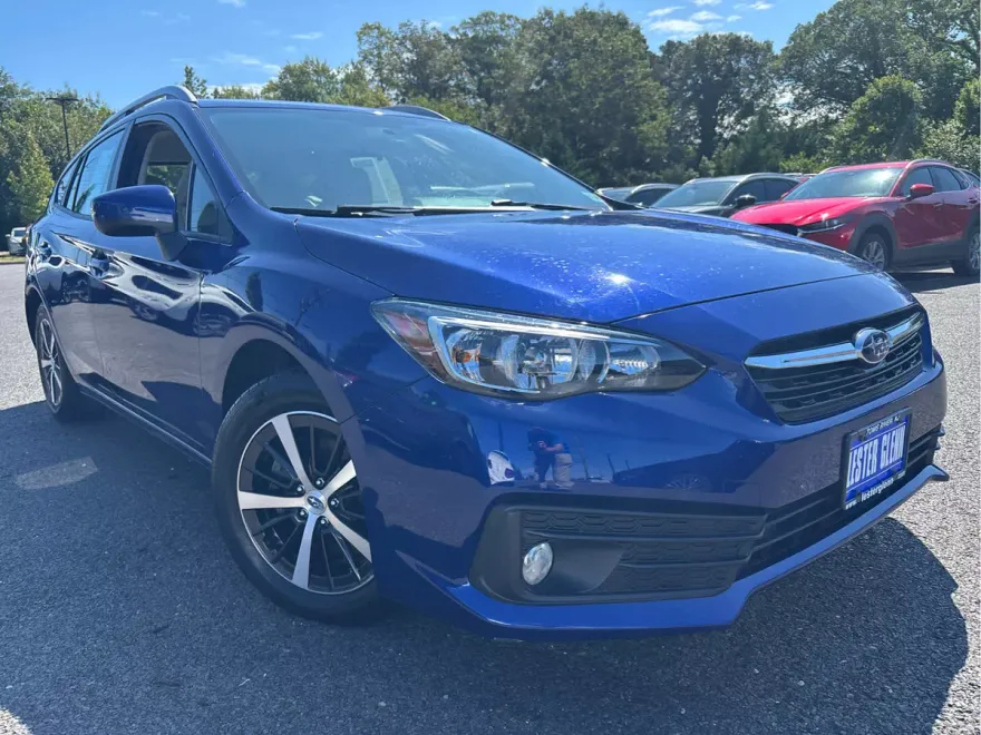 2023 Subaru Impreza Premium photo 1